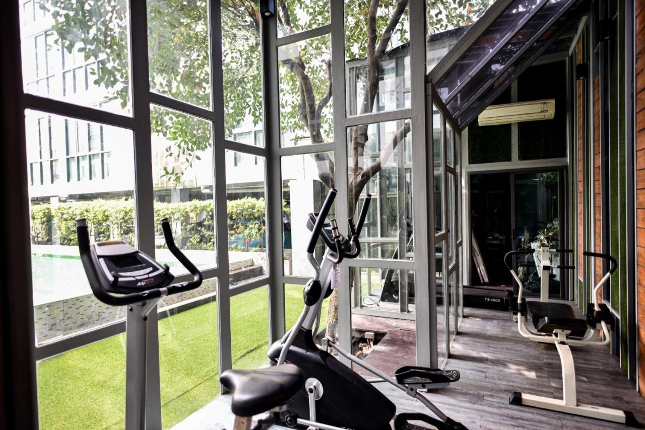 Q Suites 46 Bangkok Exterior photo