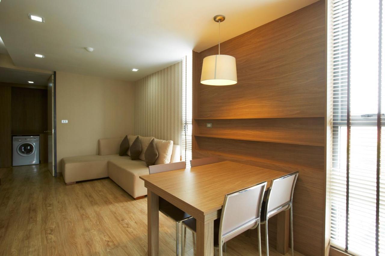 Q Suites 46 Bangkok Exterior photo