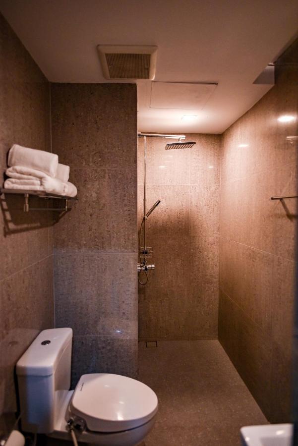 Q Suites 46 Bangkok Exterior photo